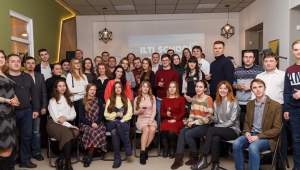 Вручення сертифікатів випускникам 2017